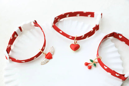 Heart Design Pet Collar with Bell - 